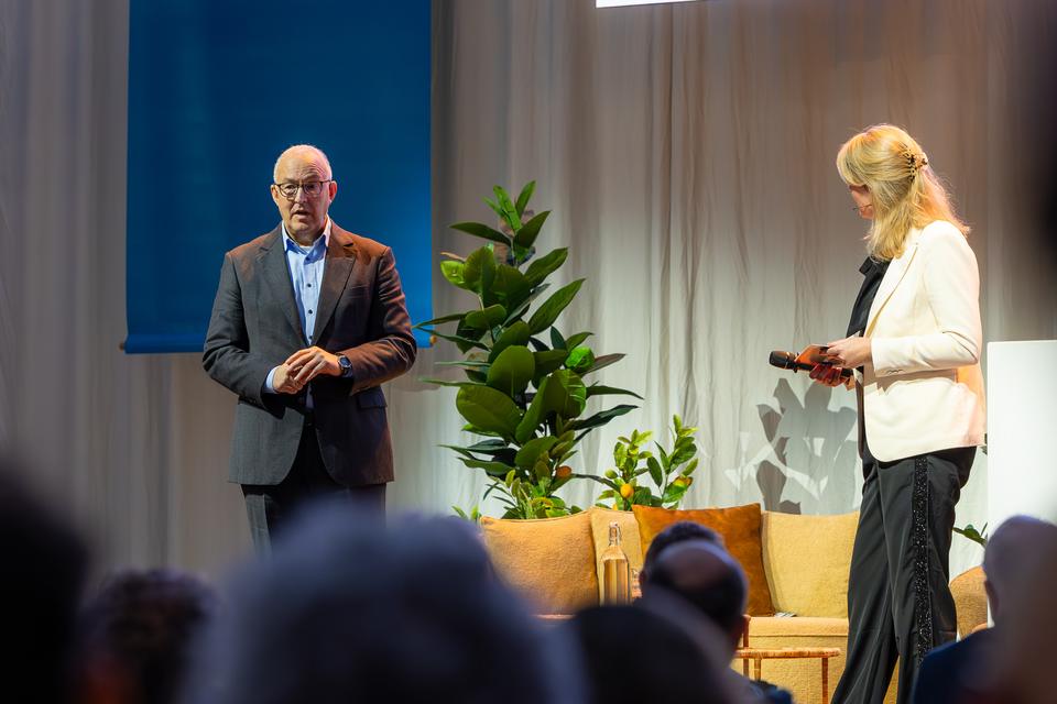 Ahmed Aboutaleb op een event van NEN, foto Robèrt Kroonen
